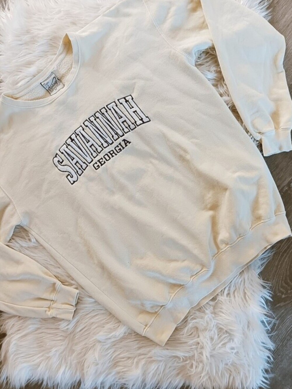US Vintage Minimalist Athleisure Savannah Georgia Crewneck Pullover Sweatshirt